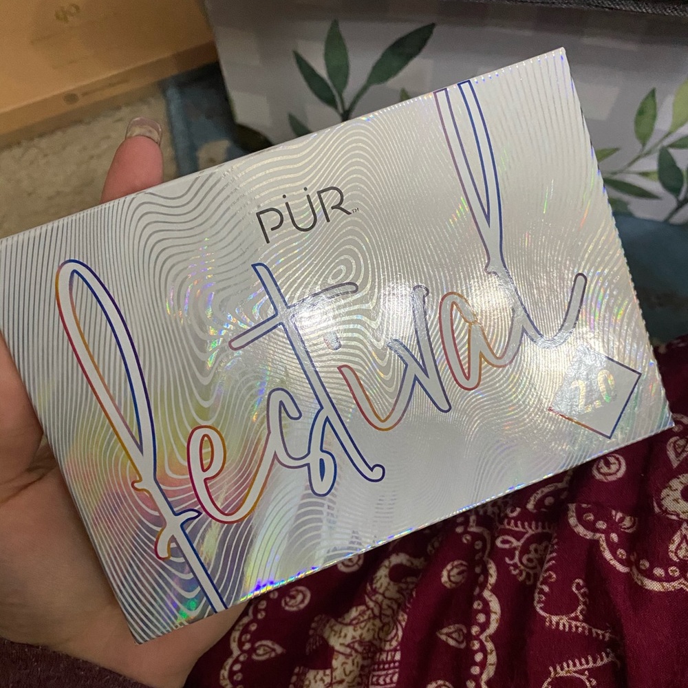 PÜR Festival 2.0 Eyeshadow Palette